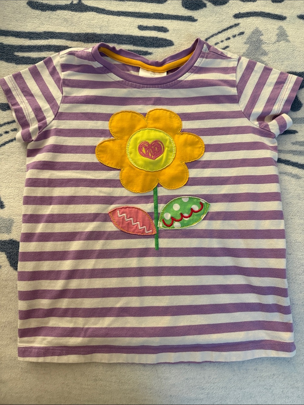 Hanna Andersson Purple & White Striped Tee with Yellow Flower Applique size 8